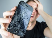 Народные приметы: разбить телефон — к неудаче? 