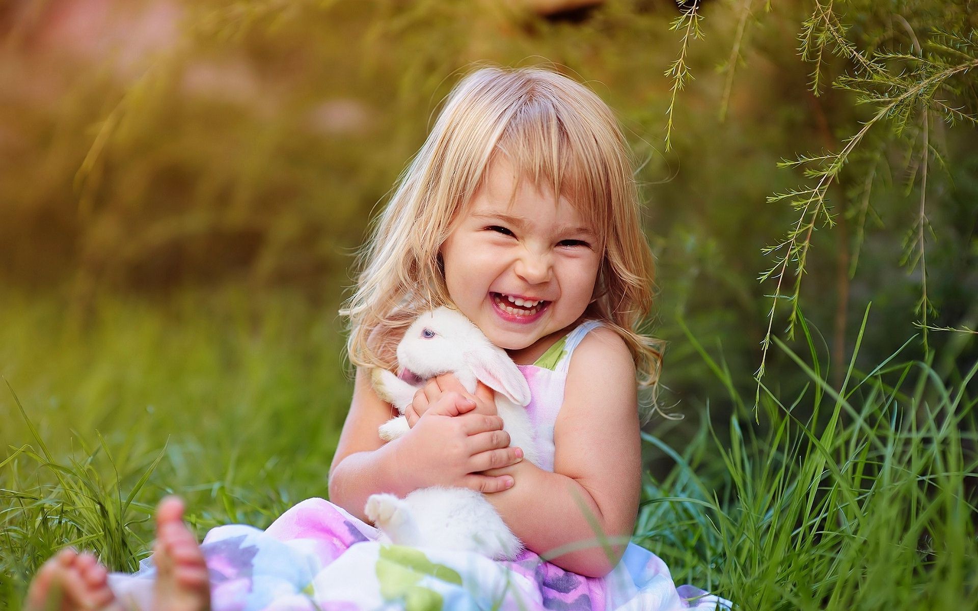 Ученые доказали, что счастливые дети становятся богатыми взрослыми