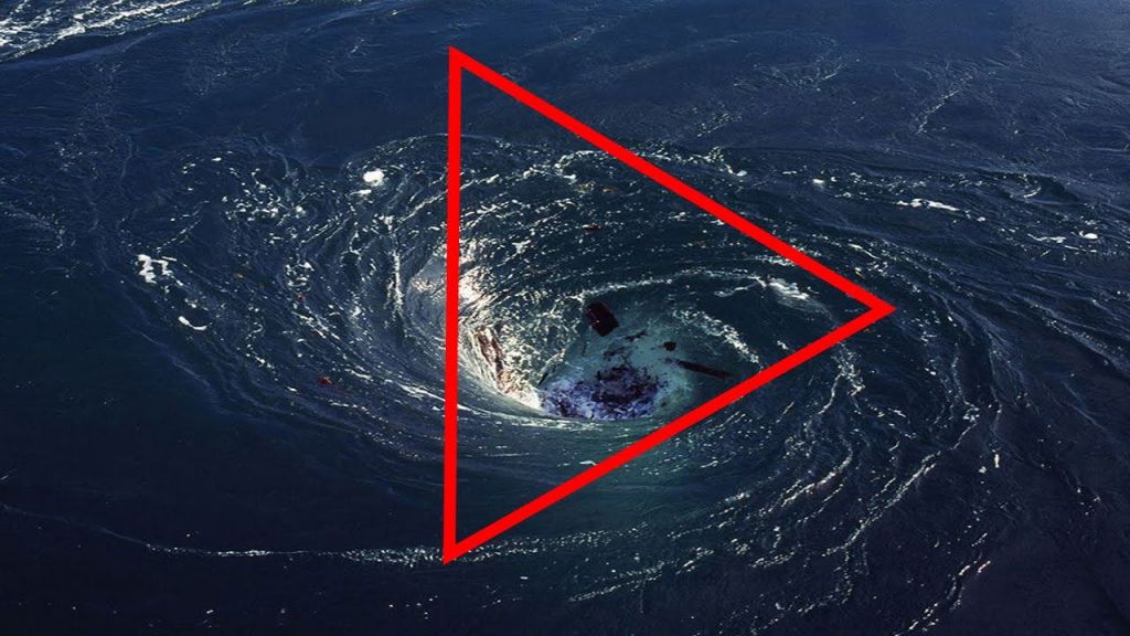 Ученые назвали блуждающие волны секретом Бермудского треугольника
