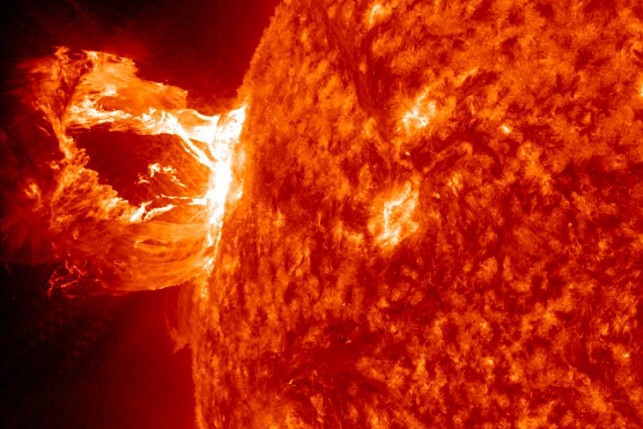 На Солнце произошел самый мощный взрыв за 12 лет