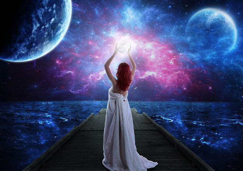 Женщина Луна. Гармония Вселенной. Медитация Луна. Девушка эзотерика. Новолуние магия