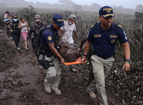 Число жертв извержения вулкана в Гватемале может увеличиться